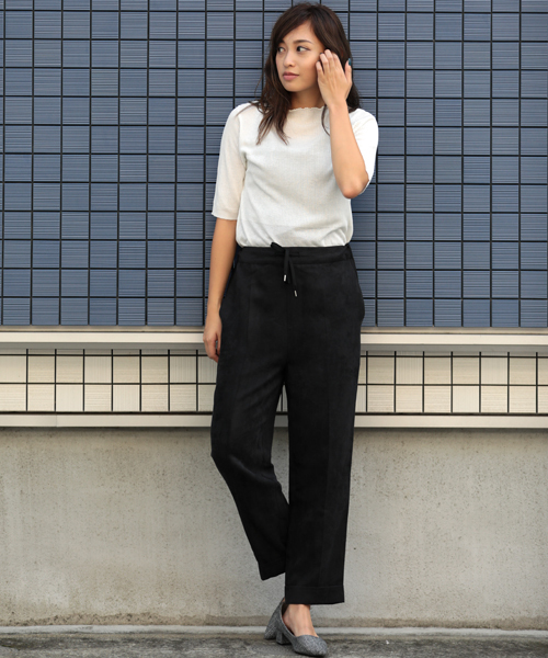 Denime（ドゥニーム）の「フリルネックニット（ニット/セーター・レディース・ピンク/グレー系その他/ブラック/オフホワイト・FREE）」の5枚目の写真