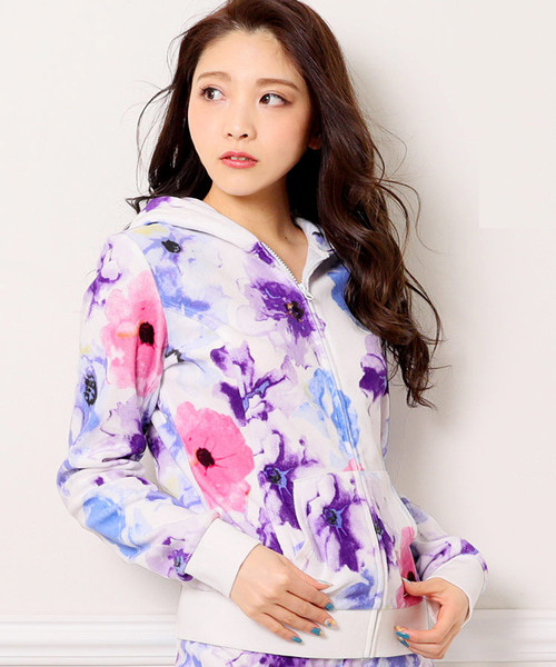 Aimerfeel エメフィール の 販売終了 ユニカラーフラワー ベロアパーカー ルームウェア パジャマ Wear