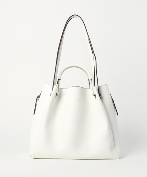 NATURAL BEAUTY BASIC（ナチュラルビューティーベーシック）の「メタルハンドルタックショルダーバッグ（ショルダーバッグ・レディース・ホワイト/ベージュ/ブルー/ホワイト系その他/ブルー系その他/クリアブルー・ﾌﾘ-）」の3枚目の写真