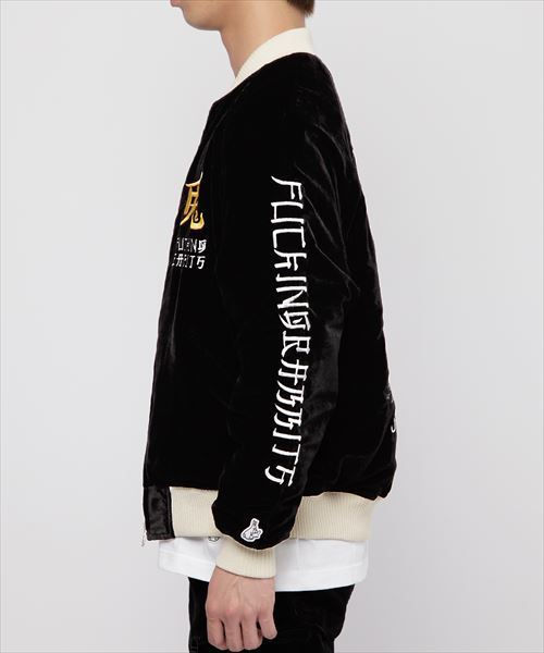 FR2(エフアールツー)の「TOKYO SOUVENIR JACKET(ブルゾン・メンズ・ブラック/ピンク・S/M/L/XL)」の4枚目の写真