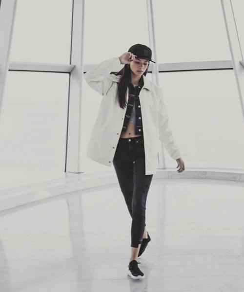 Reebok（リーボック）の「ディーエムエックス フュージョン [DMX FUSION NR]（スニーカー・メンズ・ホワイト/ブラック/グレー/ブルー・27.5cm/28.0cm/28.5cm/23.5cm/30.0cm/24.0cm/26.5cm/24.5cm/27.0cm/29.0cm/26.0cm/29.5cm/25.0cm/25.5cm）」の11枚目の写真