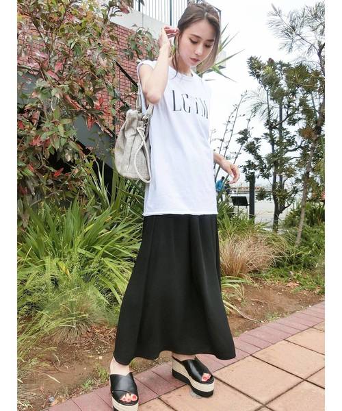 EMODA（エモダ）の「LGTMプリントTシャツ（Tシャツ/カットソー・レディース・ホワイト/ブラック/グリーン・FREE）」の5枚目の写真