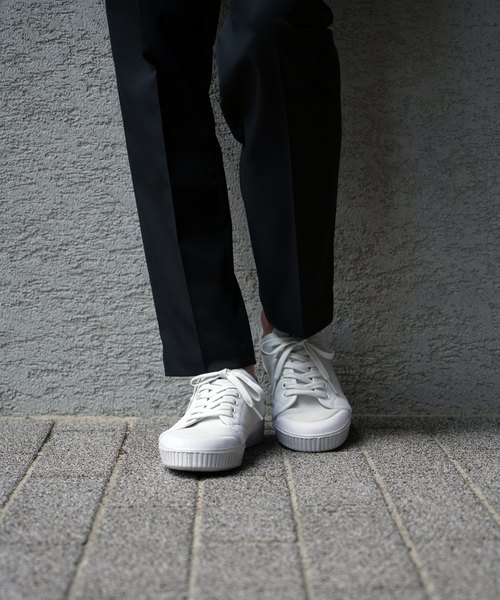 Spring Court（スプリングコート）の「EDIFICE×SPRING COURT / スプリングコート別注 G2 SUEDE VULCA（スニーカー・メンズ・ホワイト・40/41/42/43）」の4枚目の写真