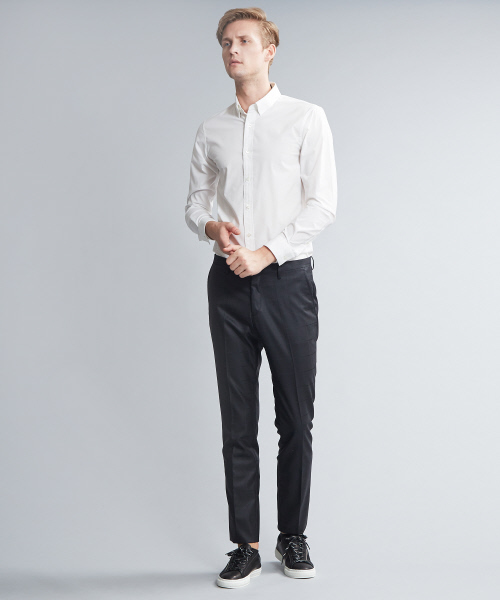 5351 POUR LES HOMMES（ゴーサンゴーイチプールオム）の「ライトストレッチブロードシャツ（シャツ/ブラウス・メンズ・ブラック/オフホワイト/インディゴブルー・44/46/48/50）」の20枚目の写真