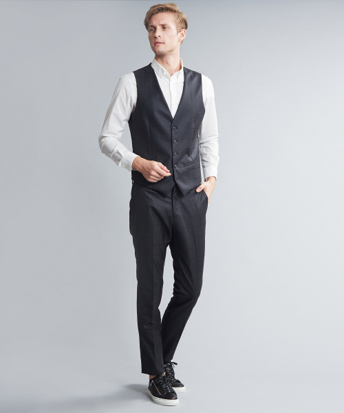 5351 POUR LES HOMMES（ゴーサンゴーイチプールオム）の「ライトストレッチブロードシャツ（シャツ/ブラウス・メンズ・ブラック/オフホワイト/インディゴブルー・44/46/48/50）」の21枚目の写真