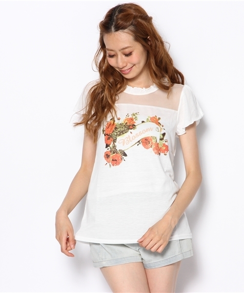 one after another NICE CLAUP（ワンアフターアナザーナイスクラップ）の「【ナイスクラップ】ブロッサムTシャツ（Tシャツ/カットソー・レディース・イエロー/ブラック/オフホワイト/グレー・FREE）」の2枚目の写真