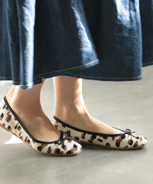 SESTO（セスト）の「スクエアトゥバレエシューズ（バレエシューズ・レディース・ブラック/シルバー/ゴールド/アイボリー/カモフラージュ/ブラック系その他/レオパード/パイソン/ブラウン系その他/チェック・22.5cm/23.5cm/24.5cm/25.5cm/23.0cm/24.0cm/22.0cm）」の17枚目の写真