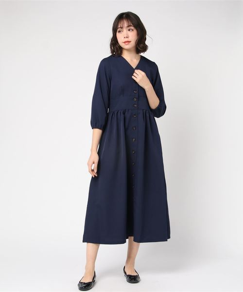 STYLEBLOCK（スタイルブロック）の「ツイルVネックロングシャツワンピース（シャツワンピース・レディース・ブラック/ネイビー/オレンジ/ベージュ・M）」の3枚目の写真