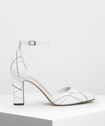 トラぺードヒール アーモンドトゥパンプス / Tapered Heel Almond Toe Pumps