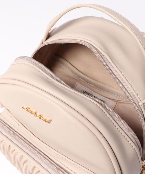 送料関税無料 Masch ミッシュマッシュ のバックパック リュック フラッフィーキルトリュック を購入できます Misch Masch バッグmasch ミッシュマッシュ のファッション フラッフィーキルトリュック バックパック リュック Misch