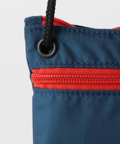 Manhattan Portage(マンハッタンポーテージ)の「〔別注〕Manhattan Portage (マンハッタンポーテージ) サコッシュ S(ショルダーバッグ・キッズ・ブラック/オリーブ/ネイビー・FREE)」の8枚目の写真