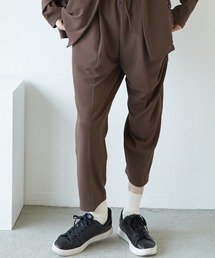B.I.D.（ビーアイディー）の「梨地 アンクルワイドテーパードパンツ（スラックス・レディース）」