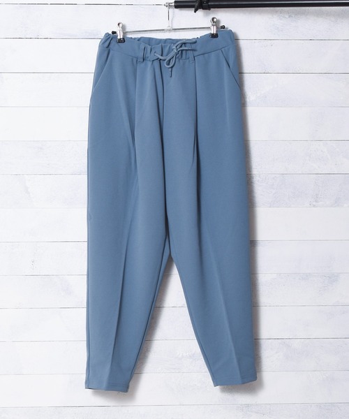 B.I.D.(ビーアイディー)の「梨地 アンクルワイドテーパードパンツ(スラックス・レディース・ブラック/ブラウン/ベージュ/ネイビー/ミント/グレイッシュベージュ/ブルー/ライトベージュ/ライトグレー/グレー系・MEDIUM/LARGE)」の17枚目の写真