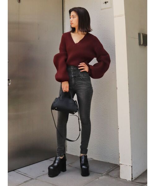 EMODA（エモダ）の「【ELDER】FIXハイウエストデニム（デニムパンツ・レディース・ブラック/インディゴブルー/ブルー/グレー・SMALL/MEDIUM/X-SMALL）」の14枚目の写真