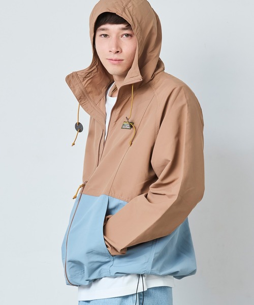 L.L.Bean（エルエルビーン）の「マウンテン・クラシック・フルジップ・ジャケット、カラーブロック ジャパン・フィット（マウンテンパーカー・メンズ・イエロー系その他/ブルー系その他/ブラウン系その他・SMALL/MEDIUM/LARGE/X-LARGE/XX-LARGE）」の5枚目の写真