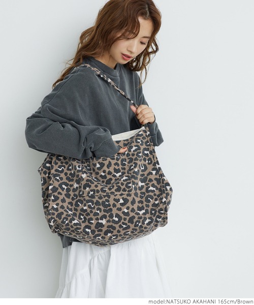 coca（coca）（コカ）の「レオパード柄キャンバス地トートバッグ（トートバッグ・レディース・ベージュ/ブラウン・ONE SIZE）」の9枚目の写真