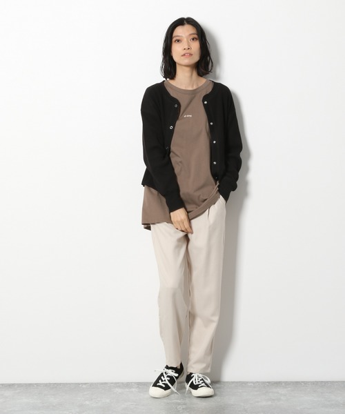 LAKOLE（ラコレ）の「レタリングプリントロングTシャツ / LAKOLE（Tシャツ/カットソー・レディース・スモーク/モカ/ライトブラウン/オフホワイト・SMALL/MEDIUM）」の14枚目の写真