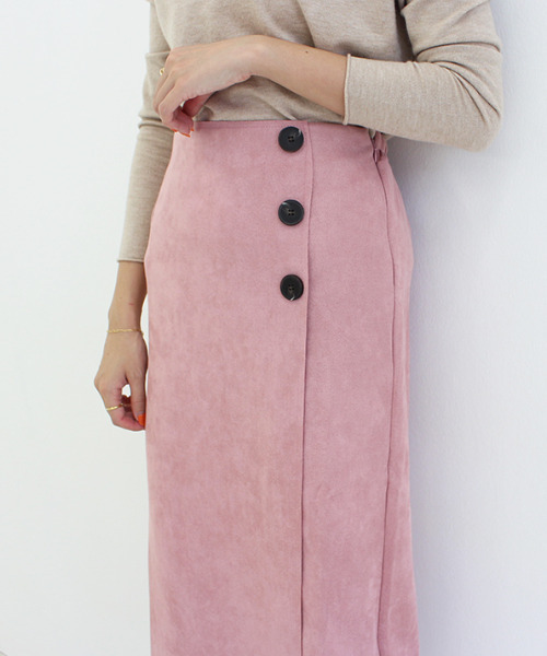 MODE ROBE（モードローブ）の「スウェードボタンスカート（スカート・レディース・ベージュ/カーキ/キャメル/ピンク・S/M）」の11枚目の写真