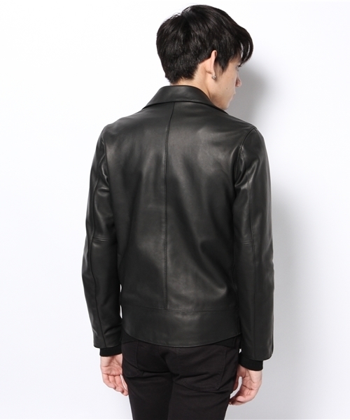EDIFICE（エディフィス）の「【MENS CLUB1月号掲載】LAMB LEATHER RIDERS（ライダースジャケット・メンズ・ブラック・46/48/44）」の4枚目の写真