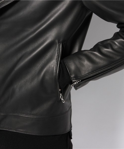 EDIFICE（エディフィス）の「【MENS CLUB1月号掲載】LAMB LEATHER RIDERS（ライダースジャケット・メンズ・ブラック・46/48/44）」の8枚目の写真