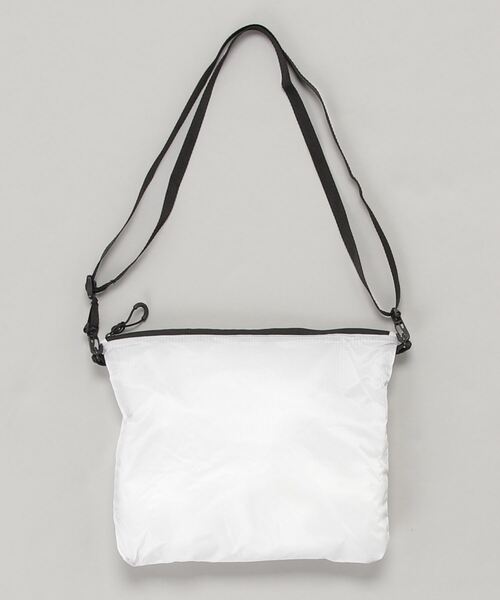 United Athle（ユナイテッドアスレ）の「United Athle/ライトナイロン 2WAY サコッシュ（ボディバッグ/ウエストポーチ・メンズ・ブラック/ホワイト・ONESIZE）」の2枚目の写真
