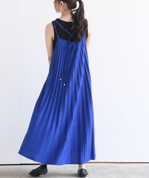 rps（アールピーエス）の「プリーツキャミワンピース（ワンピース・レディース・ブラック/ベージュ/カーキ/モカ/ミント/グレイッシュベージュ/ネイビー/チャコールグレー/ダークグリーン/ブルー・M/フリー）」の10枚目の写真