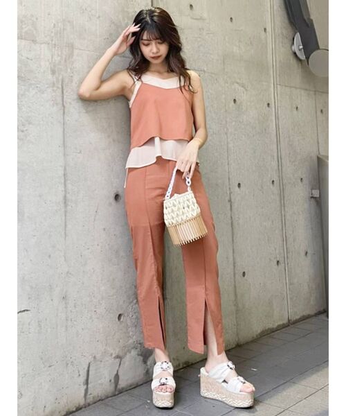 MURUA（ムルーア）の「レイヤードキャミソールセット（サロペット/オーバーオール・レディース・ベージュ/ブラウン・FREE）」の17枚目の写真