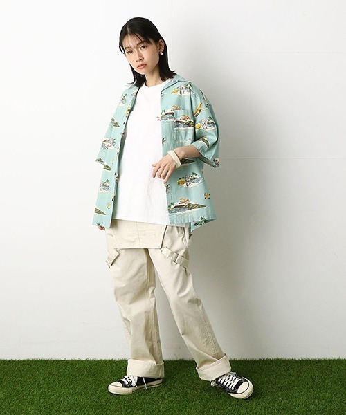 Purple&Yellow（パープルアンドイエロー）の「リゾート柄　アロハシャツ（シャツ/ブラウス・メンズ・ネイビー/サックスブルー・SMALL/MEDIUM/LARGE/X-LARGE）」の6枚目の写真