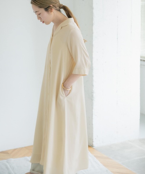 ITEMS URBANRESEARCH（アイテムズ アーバンリサーチ）の「オープンカラーシャツワンピース（シャツワンピース・レディース・ライトブルー/チャコールグレー/アイボリー・FREE）」の7枚目の写真