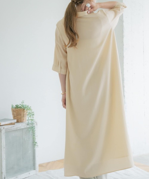 ITEMS URBANRESEARCH（アイテムズ アーバンリサーチ）の「オープンカラーシャツワンピース（シャツワンピース・レディース・ライトブルー/チャコールグレー/アイボリー・FREE）」の6枚目の写真