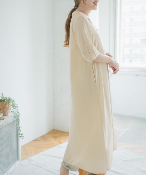 ITEMS URBANRESEARCH（アイテムズ アーバンリサーチ）の「オープンカラーシャツワンピース（シャツワンピース・レディース・ライトブルー/チャコールグレー/アイボリー・FREE）」の5枚目の写真