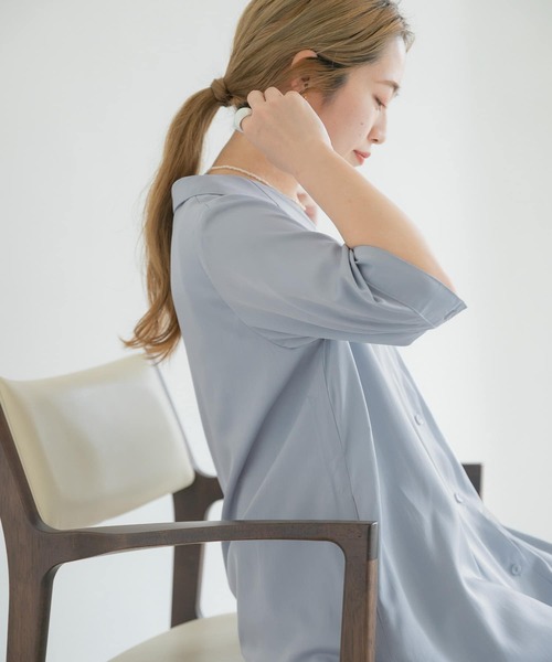 ITEMS URBANRESEARCH（アイテムズ アーバンリサーチ）の「オープンカラーシャツワンピース（シャツワンピース・レディース・ライトブルー/チャコールグレー/アイボリー・FREE）」の21枚目の写真