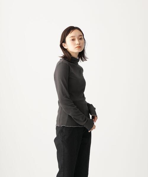 CITEN(シテン)の「<CITEN(シテン)> シアー リブ ハイネック カットソー(Tシャツ/カットソー・レディース・オフホワイト/ダークグレー/ナチュラル・FREE)」の1枚目の写真