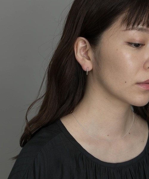 SMELLY（スメリー）の「silver925フックピアス（ピアス（両耳用）・レディース・ゴールド/シルバー・-）」の5枚目の写真