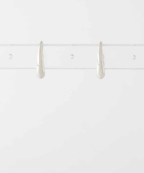 SMELLY（スメリー）の「silver925フックピアス（ピアス（両耳用）・レディース・ゴールド/シルバー・-）」の11枚目の写真