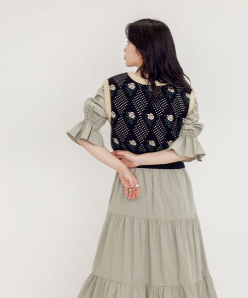 w closet（ダブルクローゼット）の「12Gバラドット柄ベスト（ニット/セーター・レディース・ブラック/オフホワイト・FREE）」の7枚目の写真