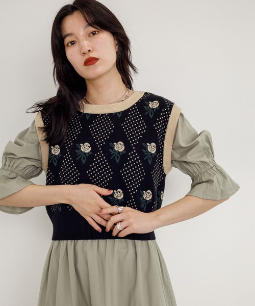 w closet（ダブルクローゼット）の「12Gバラドット柄ベスト（ニット/セーター・レディース・ブラック/オフホワイト・FREE）」の12枚目の写真