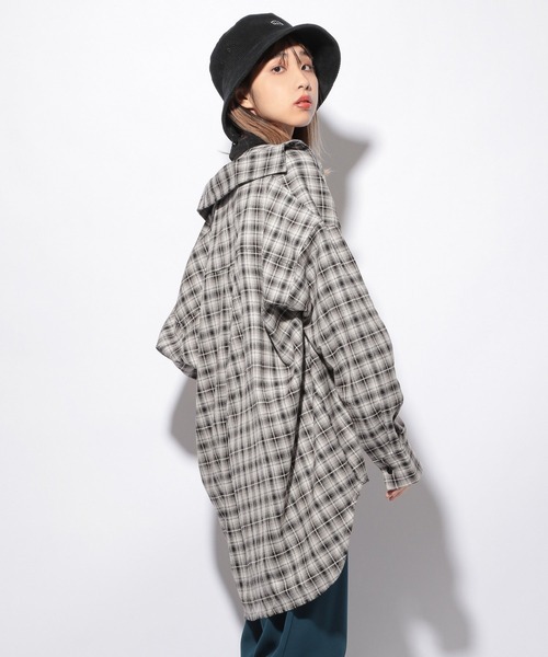 PBLIM（ページボーイリム）の「【PAGEBOYLIM】ルーズチェックシャツ（Tシャツ/カットソー・レディース・ブラック系その他/ブルー系その他/レッド系その他・FREE）」の7枚目の写真