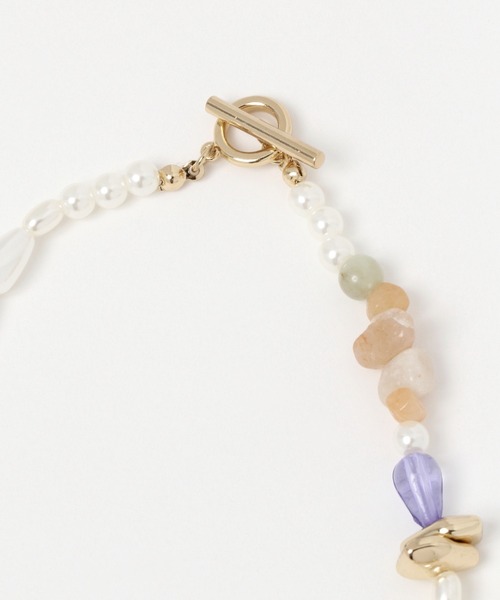 LOWRYS FARM（ローリーズファーム）の「マンテルビーズパールネックレス　219051（ネックレス・レディース・シルバー/マルチ/ブラック系その他・FREE）」の12枚目の写真