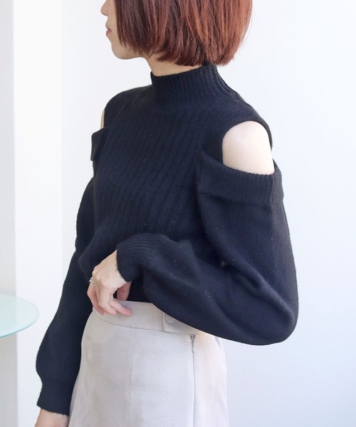 cheriella(シェリエラ)の「【cheriella】ハイネックオープンショルダーニット(ニット/セーター・レディース・ブラック/ブラウン/ピンク/アイボリー・M)」の12枚目の写真