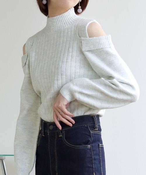 cheriella(シェリエラ)の「【cheriella】ハイネックオープンショルダーニット(ニット/セーター・レディース・ブラック/ブラウン/ピンク/アイボリー・M)」の22枚目の写真