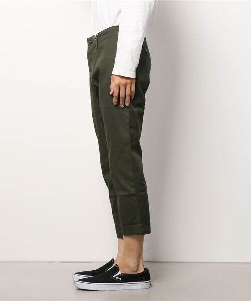 JOHN'S CLOSET（ジョンズクローゼット）の「【i】ストレッチツイルカラークロップドパンツ（チノパンツ・メンズ・ブラック/ホワイト/カーキ/ネイビー/ベージュ・LARGE/X-LARGE/SMALL/MEDIUM）」の9枚目の写真