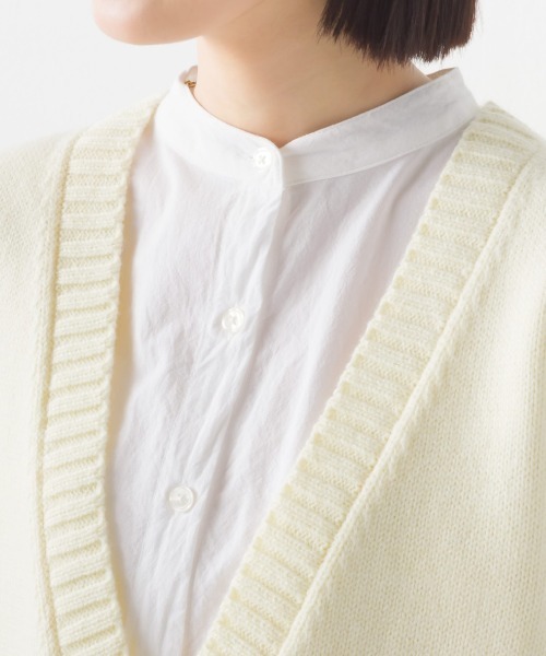 OMNES（オムネス）の「アクリルウール Vネックニットベスト（ベスト・レディース・ブラック/アイボリー/モカ・FREE）」の5枚目の写真