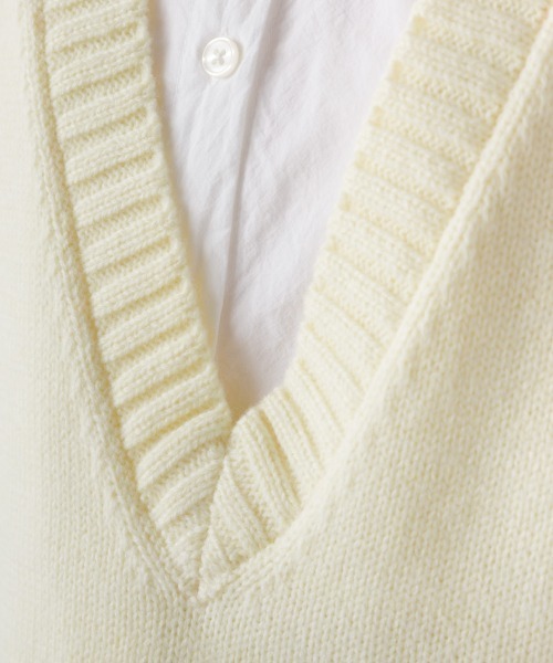 OMNES（オムネス）の「アクリルウール Vネックニットベスト（ベスト・レディース・ブラック/アイボリー/モカ・FREE）」の7枚目の写真