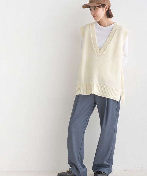 OMNES（オムネス）の「アクリルウール Vネックニットベスト（ベスト・レディース・ブラック/アイボリー/モカ・FREE）」の13枚目の写真