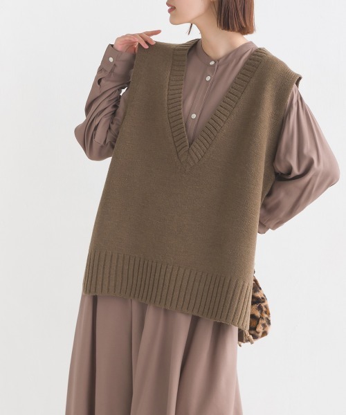 OMNES（オムネス）の「アクリルウール Vネックニットベスト（ベスト・レディース・ブラック/アイボリー/モカ・FREE）」の15枚目の写真