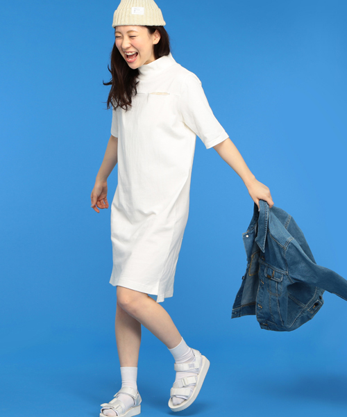 BEAMS BOY（ビームスボーイ）の「BEAMS BOY / 天竺 フットボール ハイネック ワンピース（ワンピース・レディース・ホワイト/グレー/ブラック・ONE SIZE）」の13枚目の写真