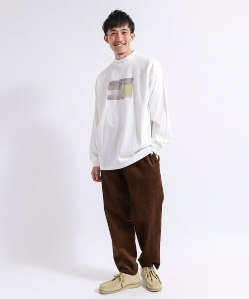 coen(コーエン)の「アートプリントモックネック長袖Tシャツ(Tシャツ/カットソー・メンズ・ホワイト/ダークグレー/その他1/その他2・SMALL/MEDIUM/LARGE/X-LARGE)」の6枚目の写真