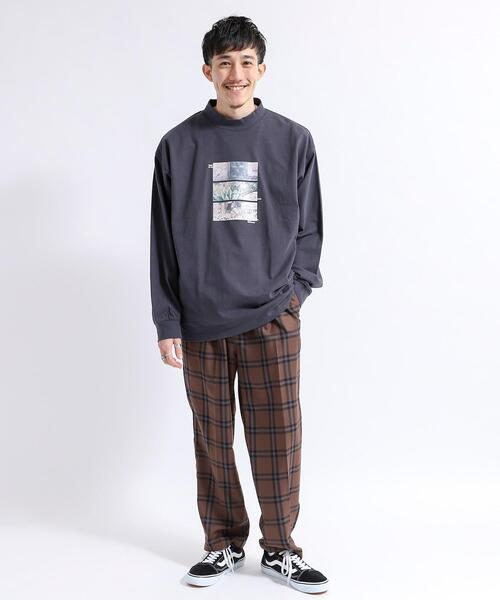 coen(コーエン)の「アートプリントモックネック長袖Tシャツ(Tシャツ/カットソー・メンズ・ホワイト/ダークグレー/その他1/その他2・SMALL/MEDIUM/LARGE/X-LARGE)」の17枚目の写真