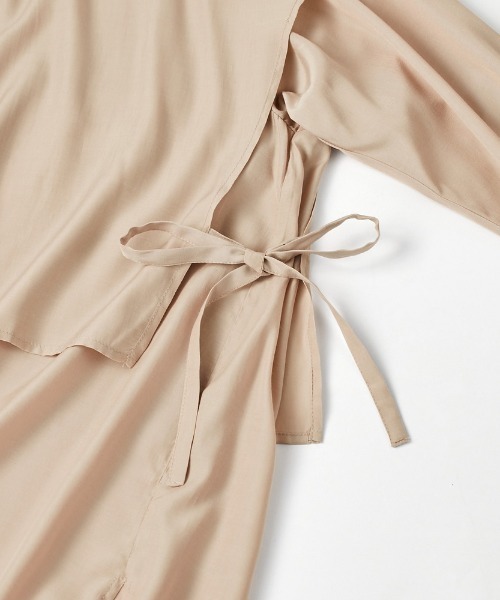 GeeRA（ジーラ）の「ケープ風デザインシャツワンピース（シャツワンピース・レディース・ブラック/ベージュ/ブルー・X-LARGE/MEDIUM/LARGE）」の8枚目の写真